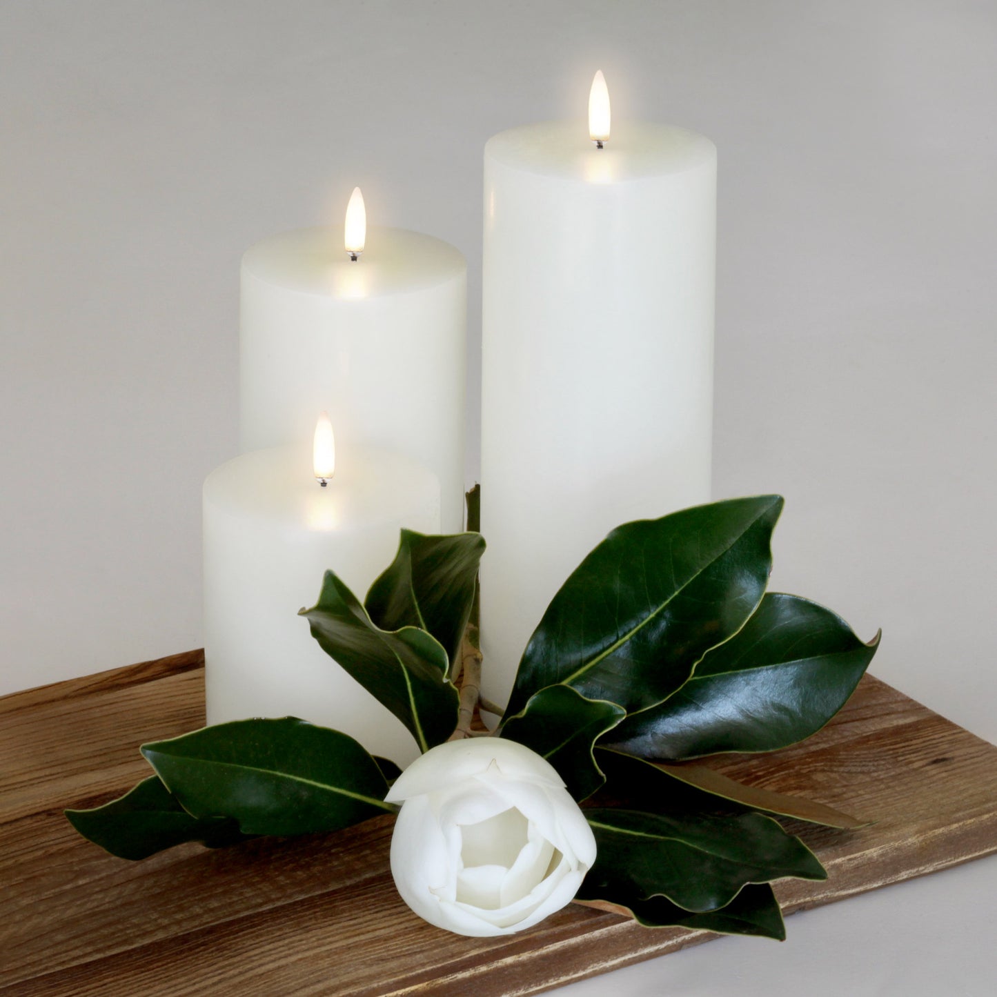 Uyuni Real Wax Flameless Pillar Candle - Nordic White